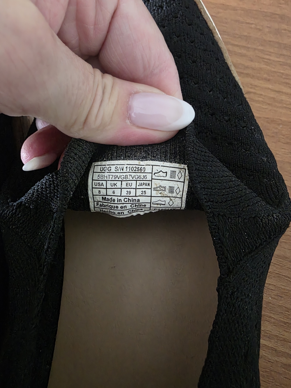 UGG Black Knit Slip-On Loafers with White Platform - Picture 6 of 7